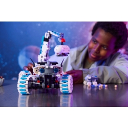 Klocki LEGO 42211 Kosmiczny łazik księzycowy Lunar Outpost TECHNIC